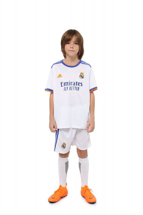 Детская футбольная форма Реал Мадрид сезон 21-22 домашняя